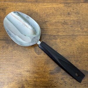 VTG EKCO USA 1/4 Cup Metal Scoop Black Handle  Dry Measure Cottage Kitchen Retro